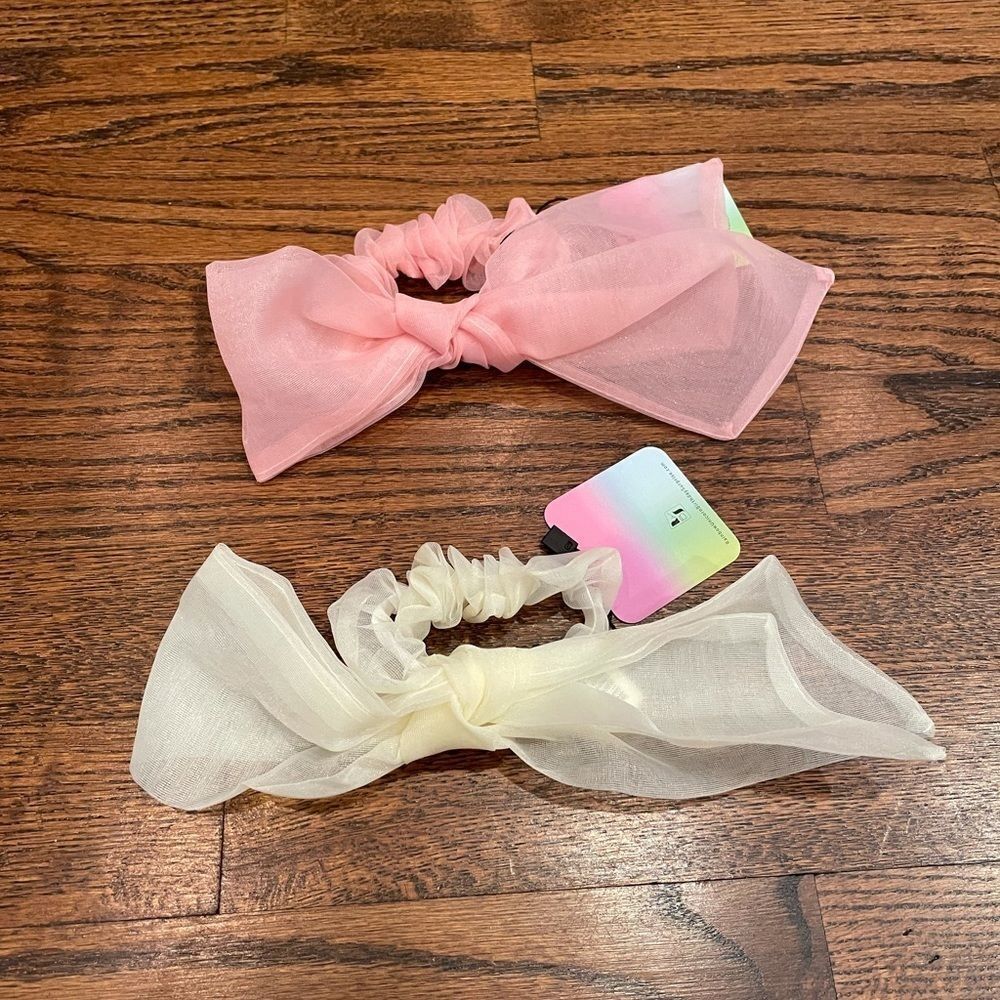 NWT Free People Tulle Scrunchie Lot B-1123